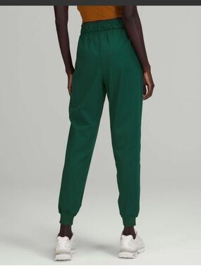 Lululemon Keep Moving High Rise Women’s Green Joggers | Size 12